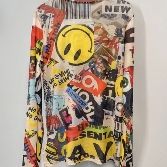 Women’s Top - Picture 3 of 5